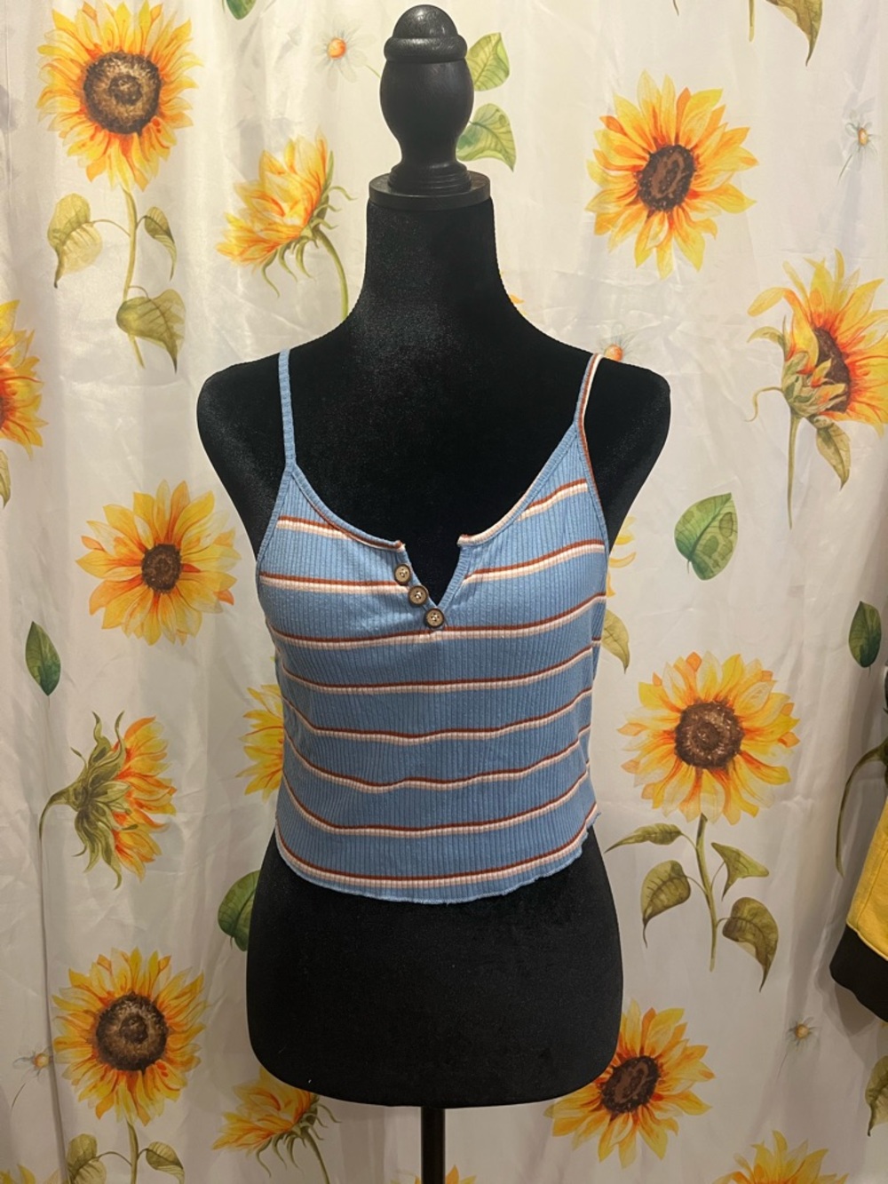 ROMWE Blue Striped Ribbed Cropped Cami with Button Front